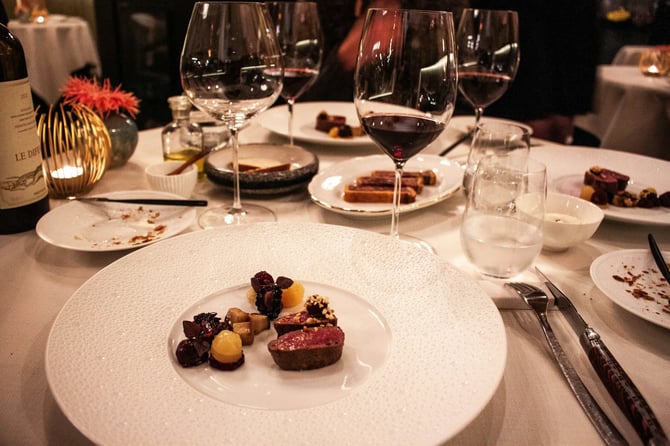 How to Hire a Private Chef for Your Las Vegas Vacation Rental