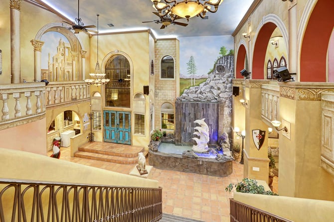 How to Find and Book Luxury Vacation Rentals in Las Vegas